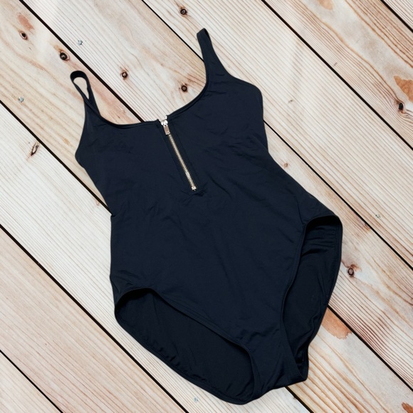 Michael Michael Kors size 10 black zip front swimsuit - Picture 2 of 9